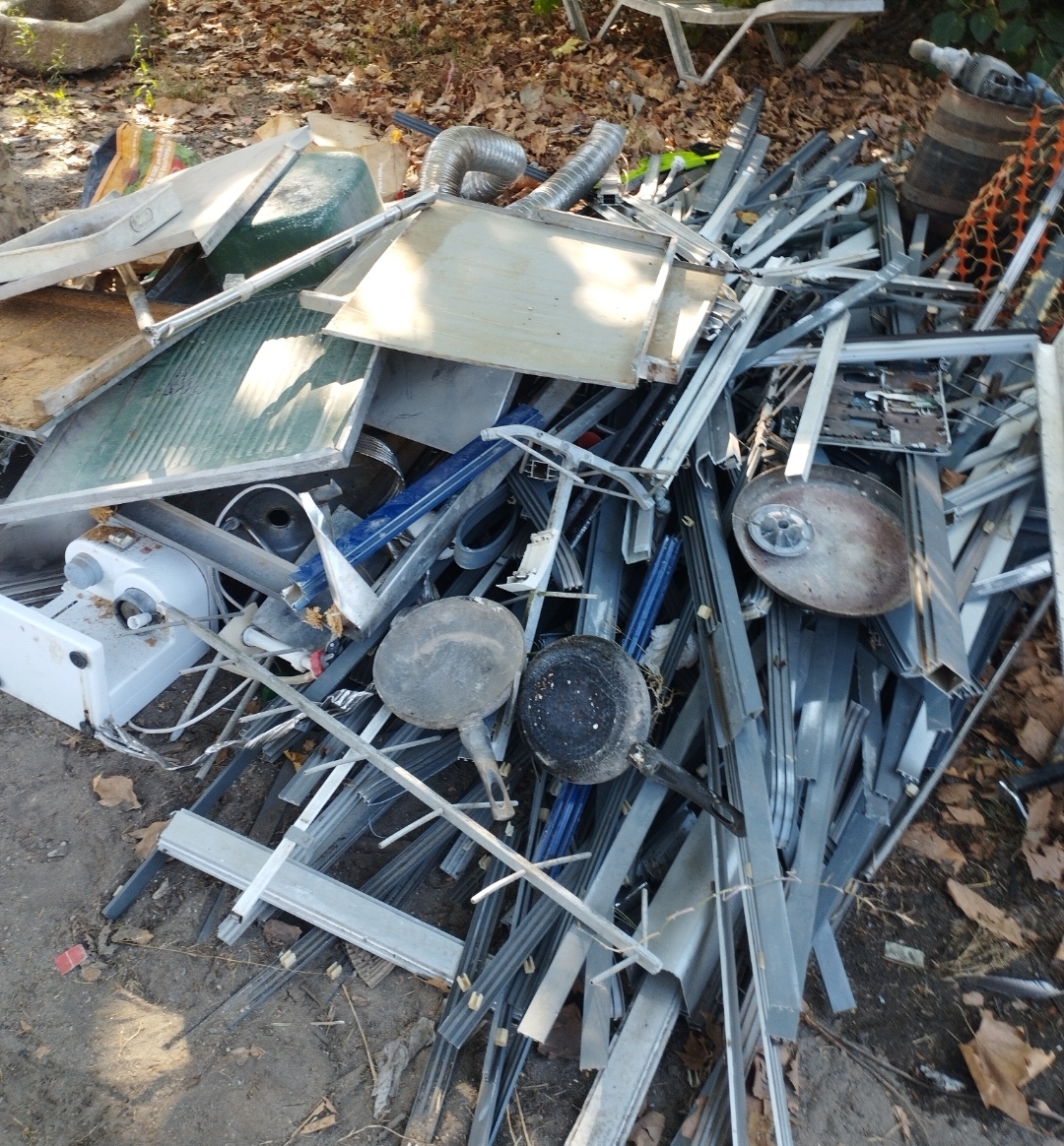 Limpeza de terrenos e garagens - Estarreja - Limpeza de Persianas