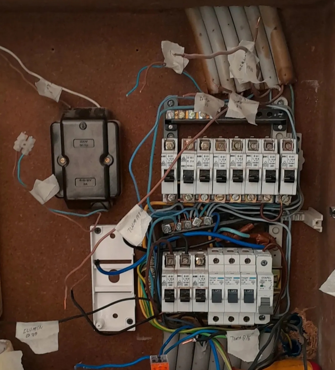 Cristiano Nunes - Caldas da Rainha - Lampeninstallation