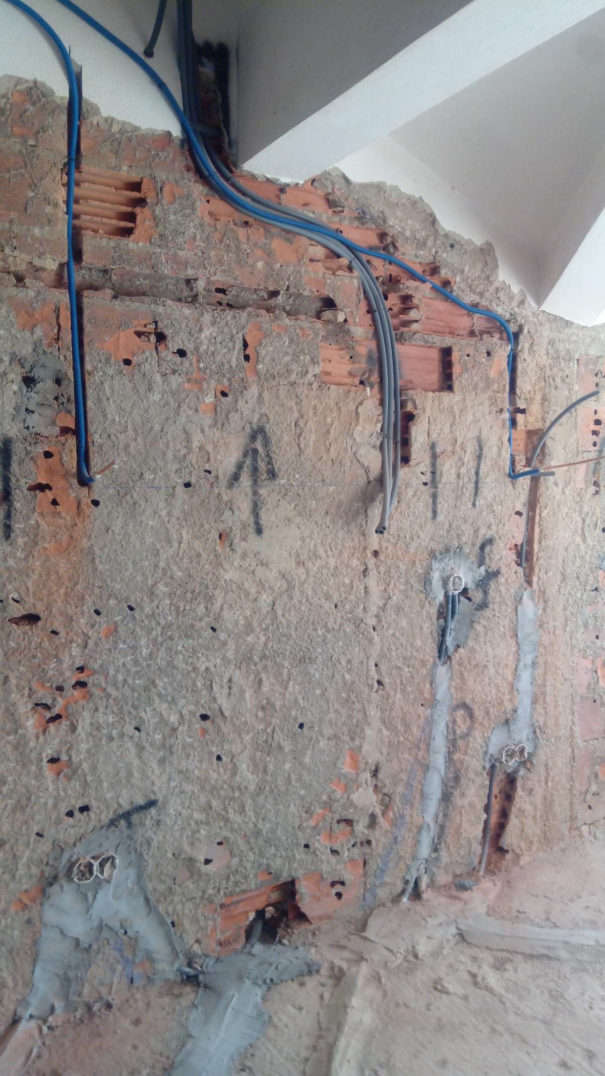 Eurico - Leiria - Fan Installation