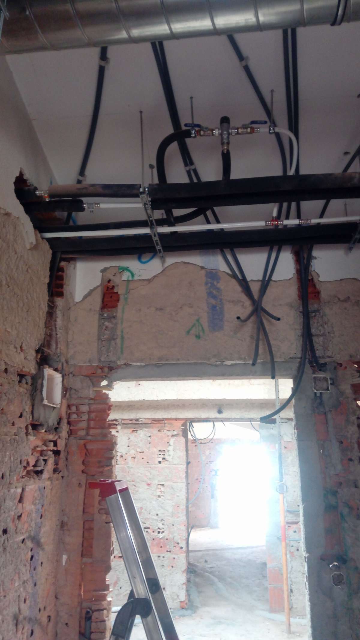 Eurico - Leiria - Plumbing Pipe Installation