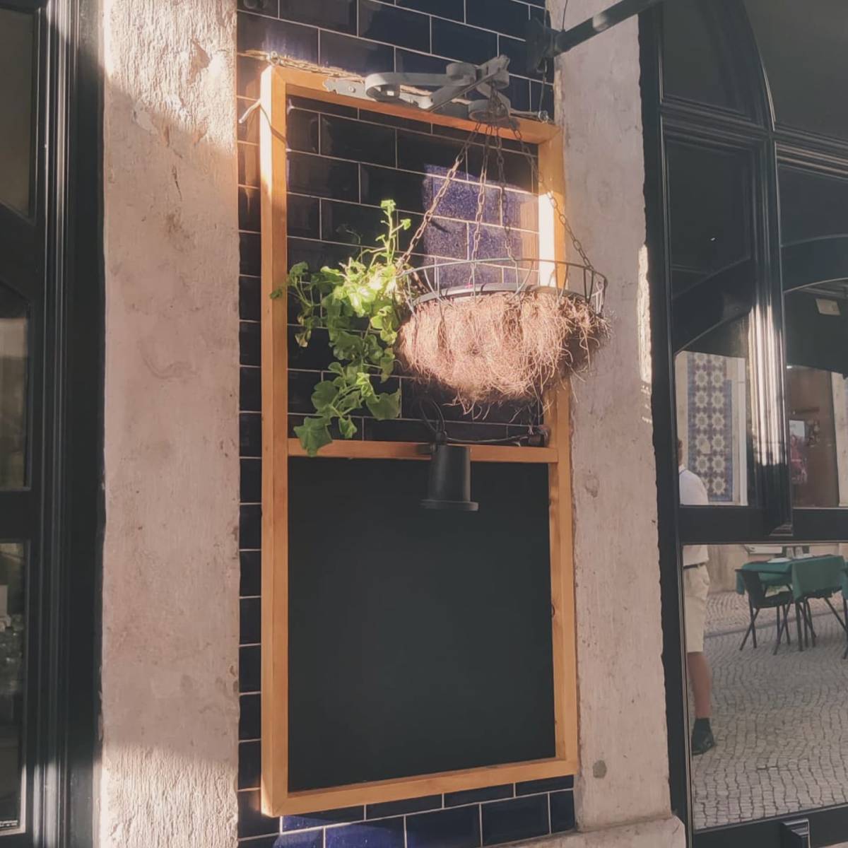 Anselmo Oliveira - Barreiro - Instalación de suelos de baldosas o piedras