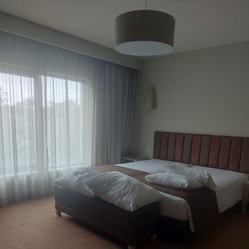 SRS - Sintra - Drapery Cleaning