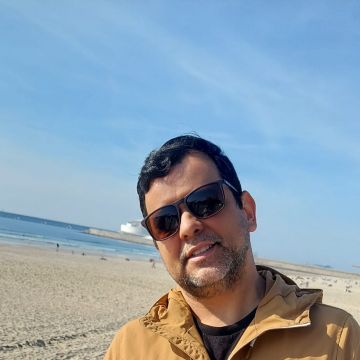Vitor Maciel - Vila Nova de Gaia - Montagem de Mobília