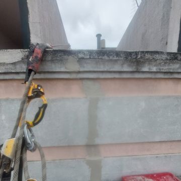 @mazon Cleaner - Amadora - Home Waterproofing