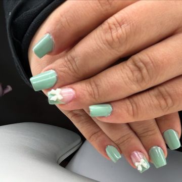 Su_naildisegner - Loures - Manicura y pedicura (para mujeres)