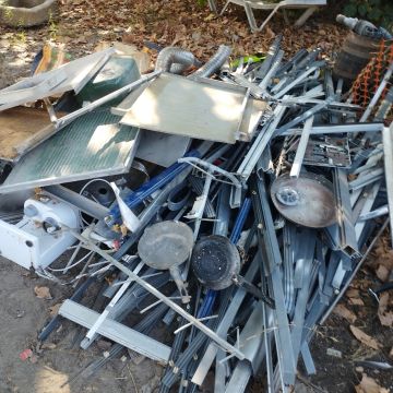 Limpeza de terrenos e garagens - Estarreja - Limpeza de Persianas