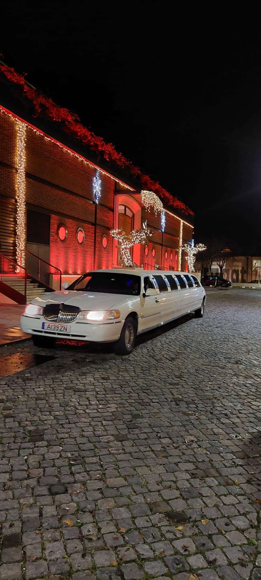 Luxury_Limousine - Sintra - Aluguer de Viaturas