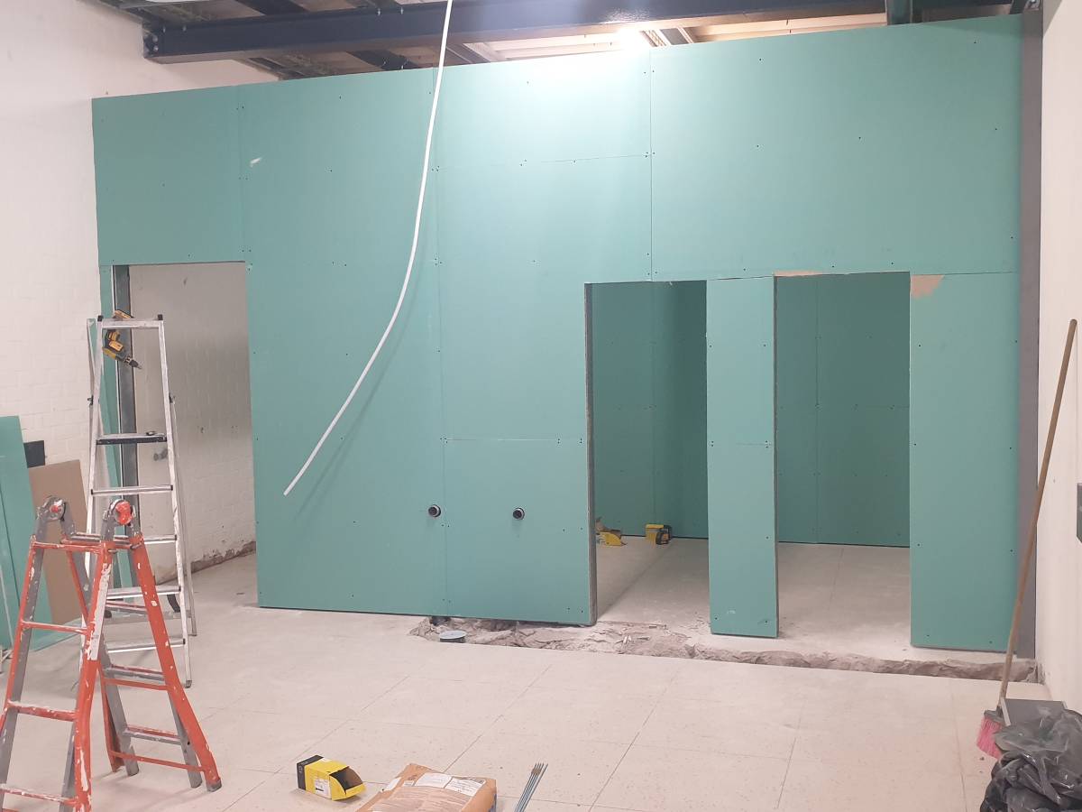 Siqueira Pladur - Seixal - Interior Wall Addition
