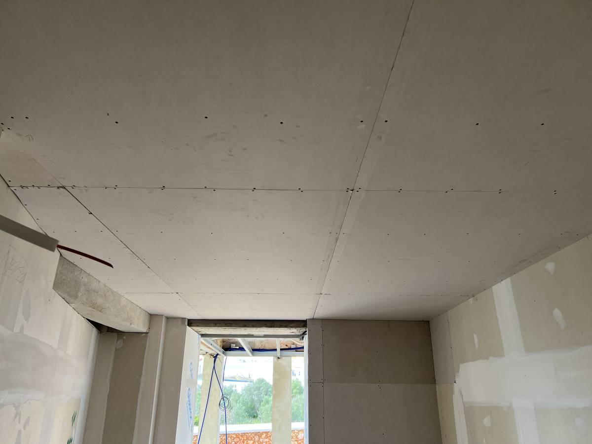 Bogdan - Olhão - Rénovation de chambre