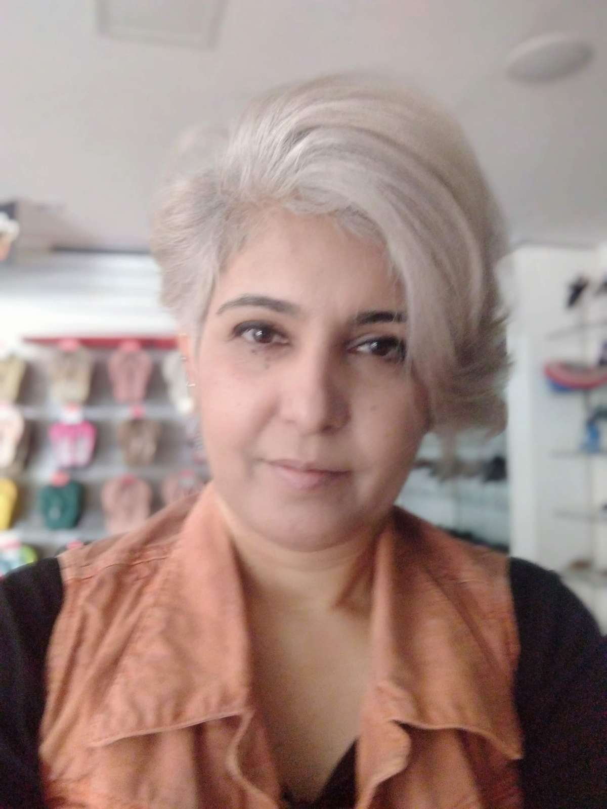 Mara Santos - Amadora - Deep or Spring Cleaning