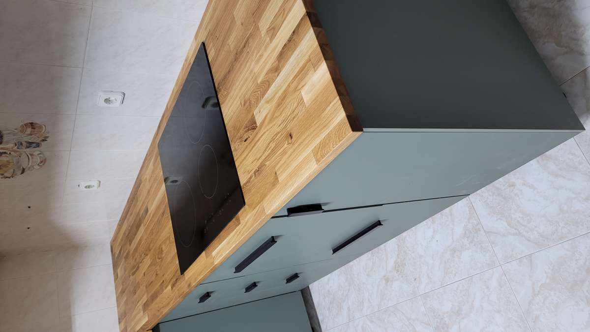 Rodrigo Pereira - Vila Franca de Xira - Pool Table Assembly