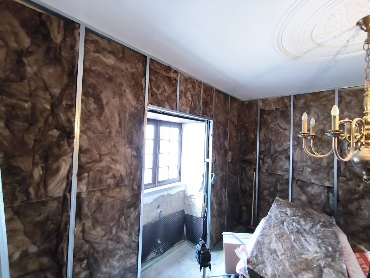 First Hand - Castelo Branco - Tapete ausbessern oder reparieren