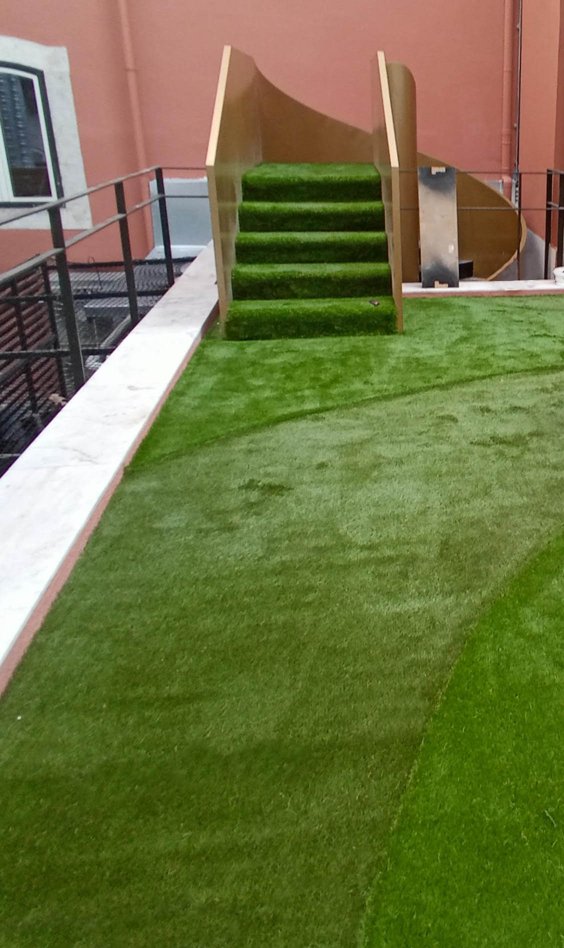 Area Cosmopolita, Lda - Oeiras - Paisagismo Exterior