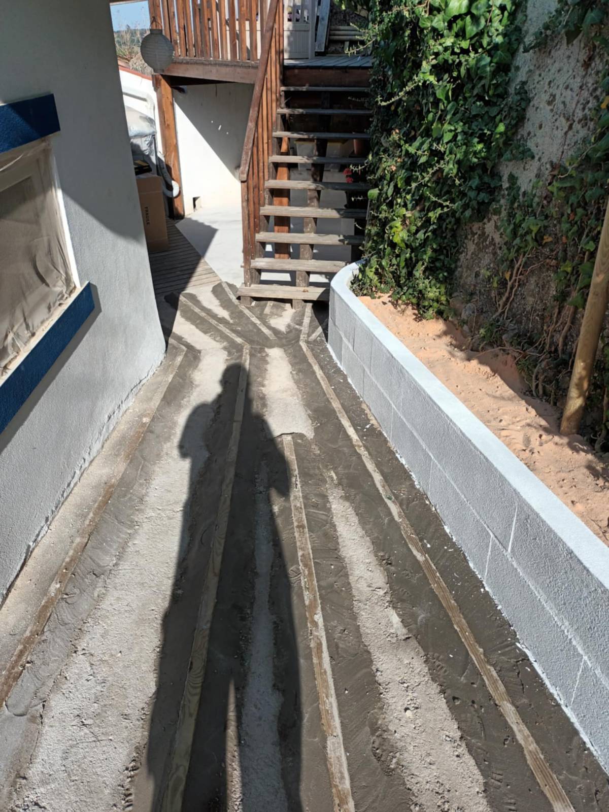 VSHOME - REMODELAÇÕES, LDA - Alcobaça - Instalação de Pavimento em Betão