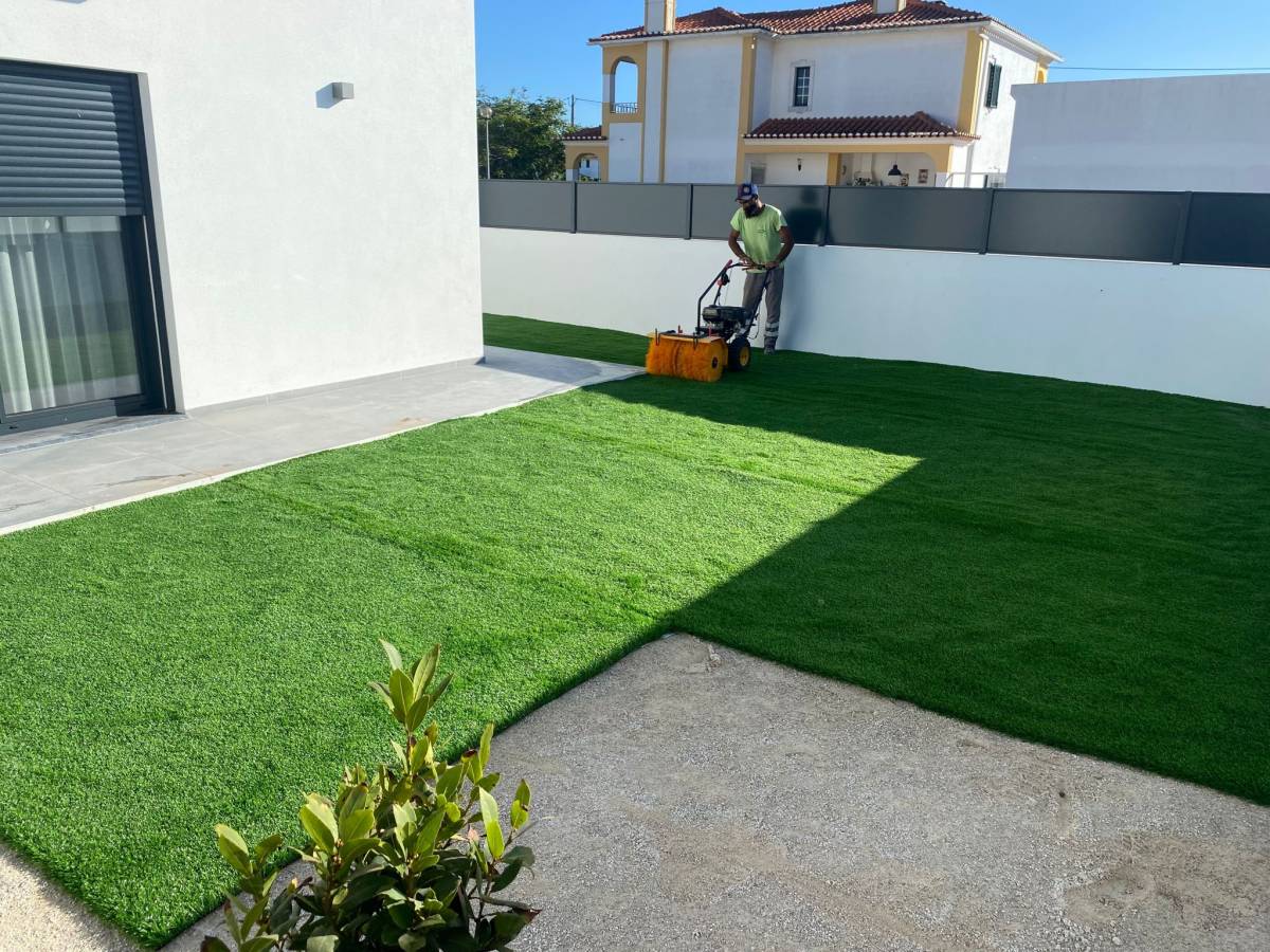 Viva jardins - Torres Vedras - Poda e Manutenção de Árvores