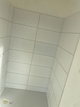 Zeeshan Nazir - Coimbra - Floor Tiling