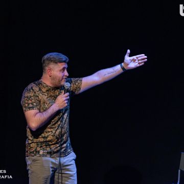 Hugo Midão (@el_midon) - Gondomar - Caricaturismo