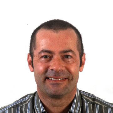 Miguel Bettencourt - Marinha Grande - Poda e Manutenção de Árvores