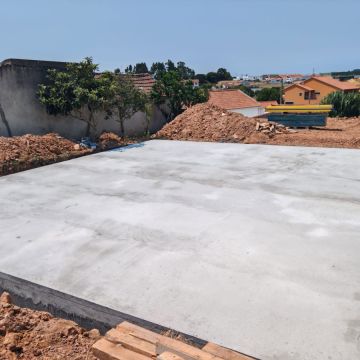Versatil mordomia LDA - Lourinhã - Beton schneiden