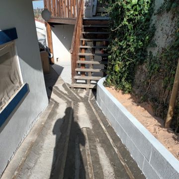 VSHOME - REMODELAÇÕES, LDA - Alcobaça - Instalação de Pavimento em Betão
