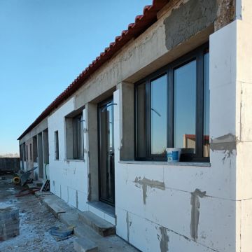VSHOME - REMODELAÇÕES, LDA - Alcobaça - Instalação de Azulejos