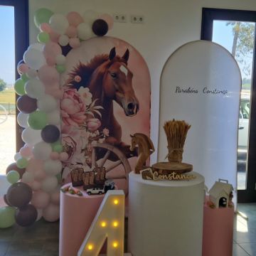 Pincel Purpurina - Trofa - Entretenimento com Personagens Mascaradas
