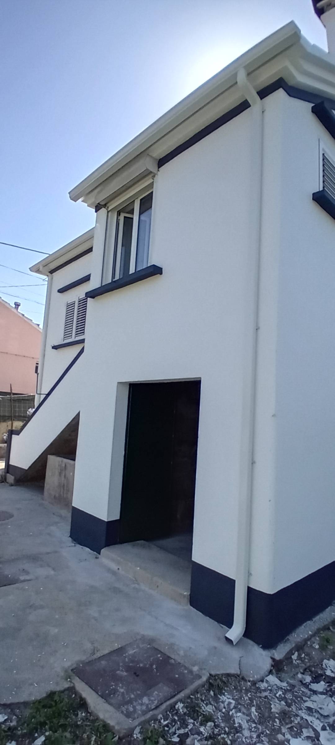 DCP - Valença - Instalación de suelos de baldosas o piedras