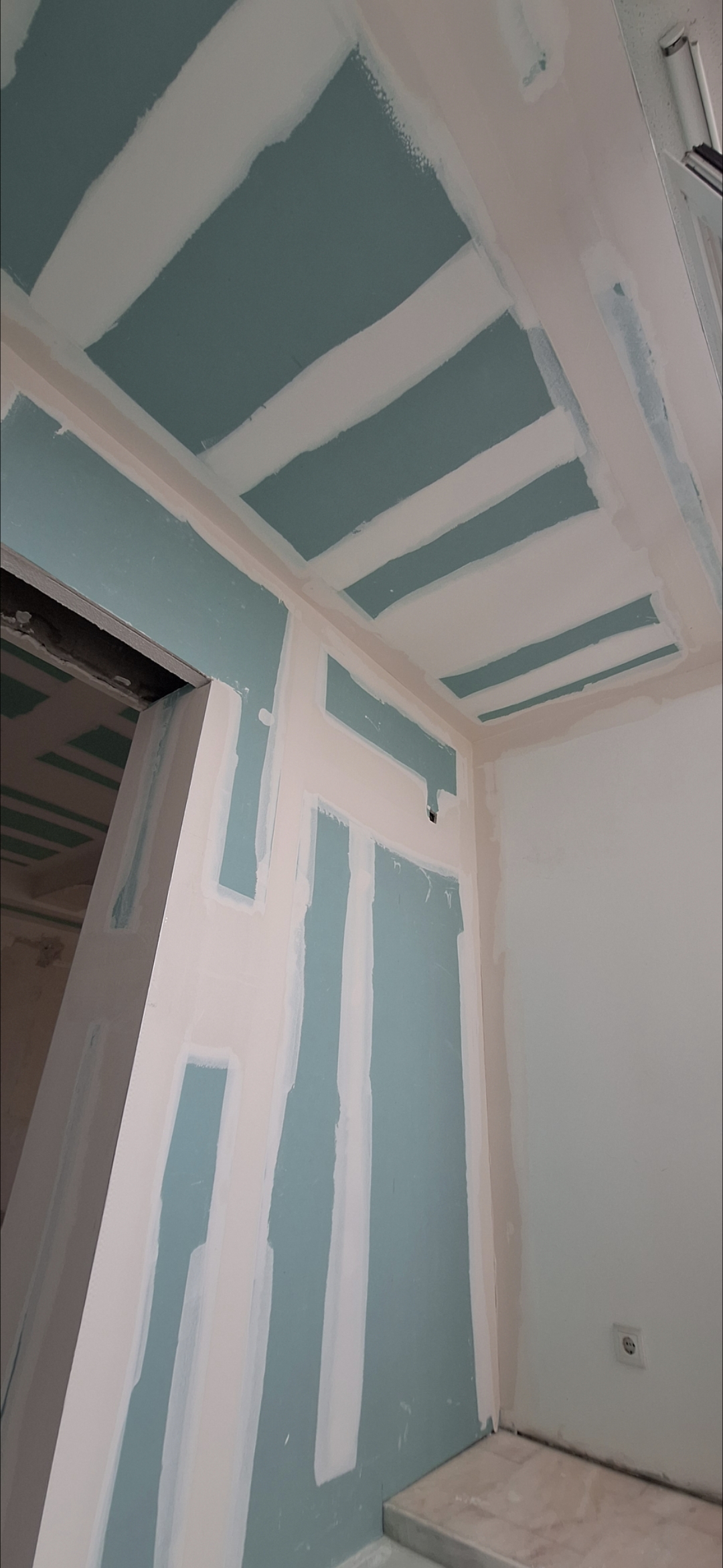 Marlyson Alves - Barreiro - Construção de Parede Interior