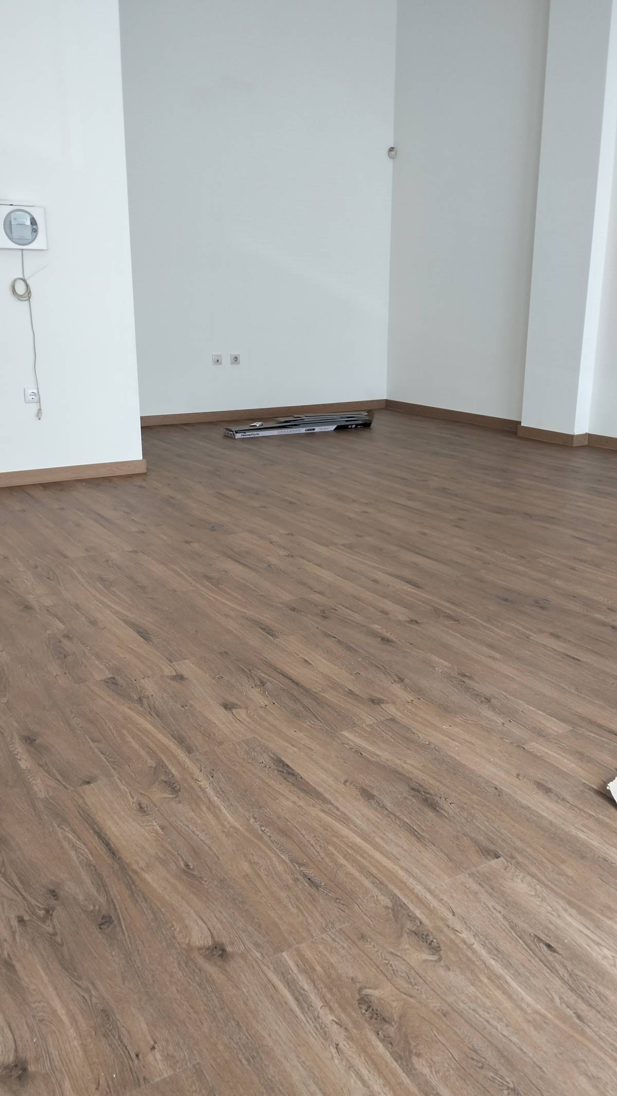 Oficina do Norte - Gondomar - Instalação, Reparação ou Remoção de Revestimento de Parede