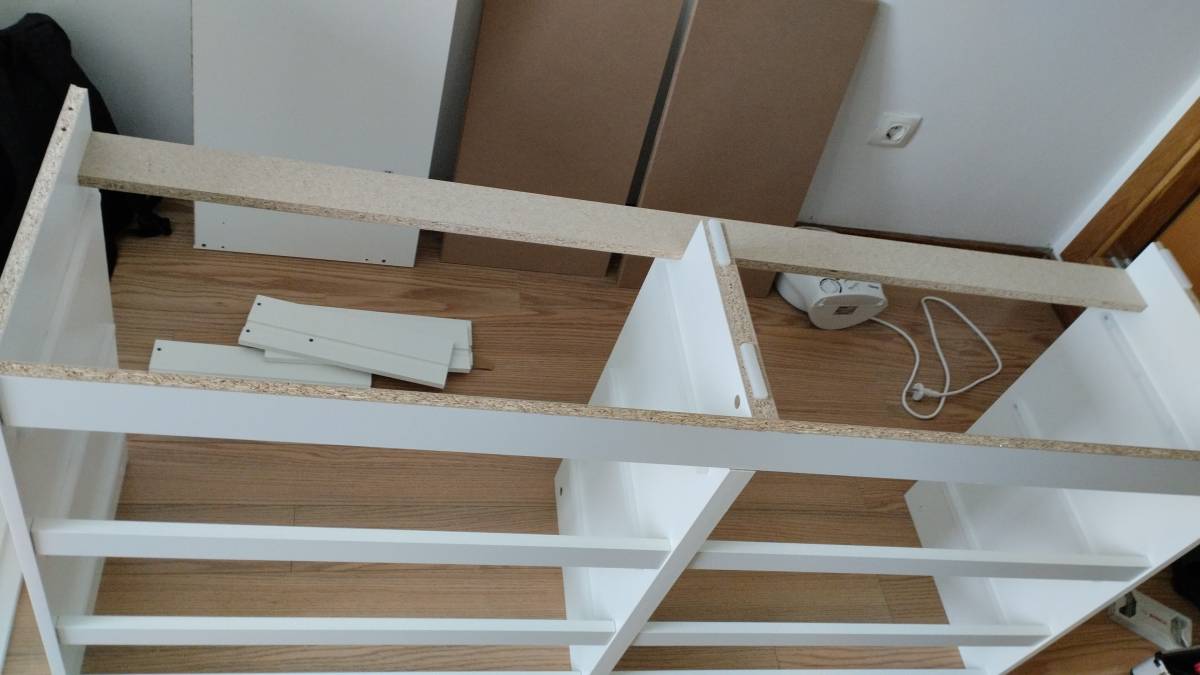 Martins - Seixal - Montagem de Equipamento Desportivo