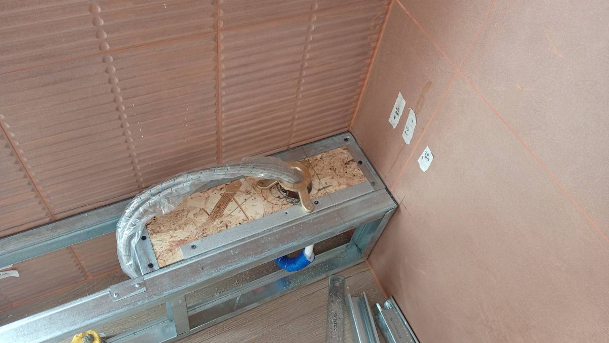 Rafael gonzaga souza - Albufeira - Kitchen Tiling