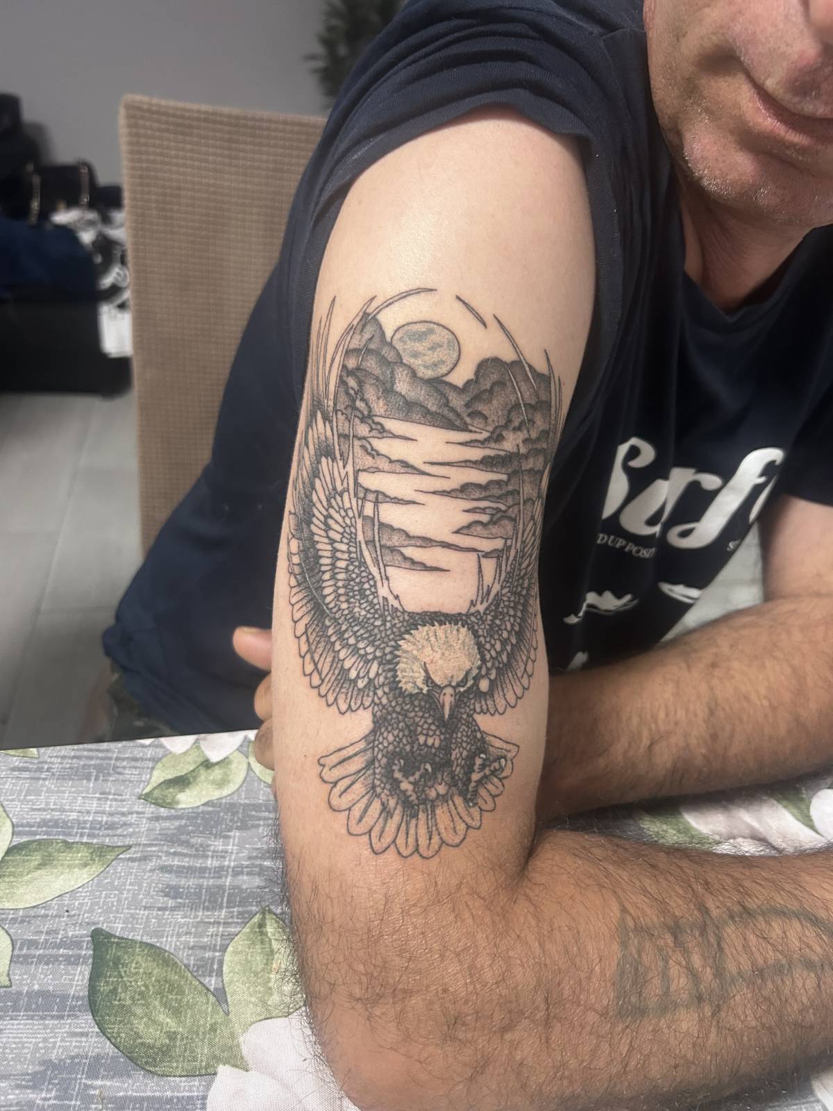 Ink Garden - Mora - Privatdetektive