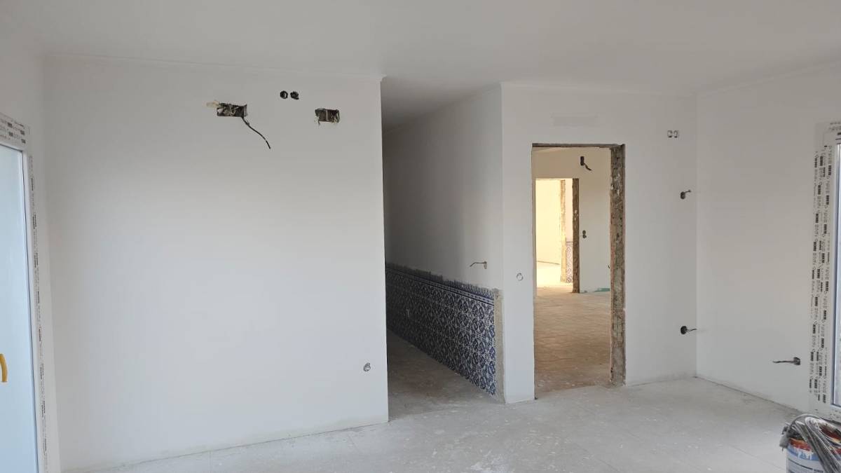 Nítido e Positivo Unipessoal - Sintra - Wände verkleiden, reparieren oder entfernen