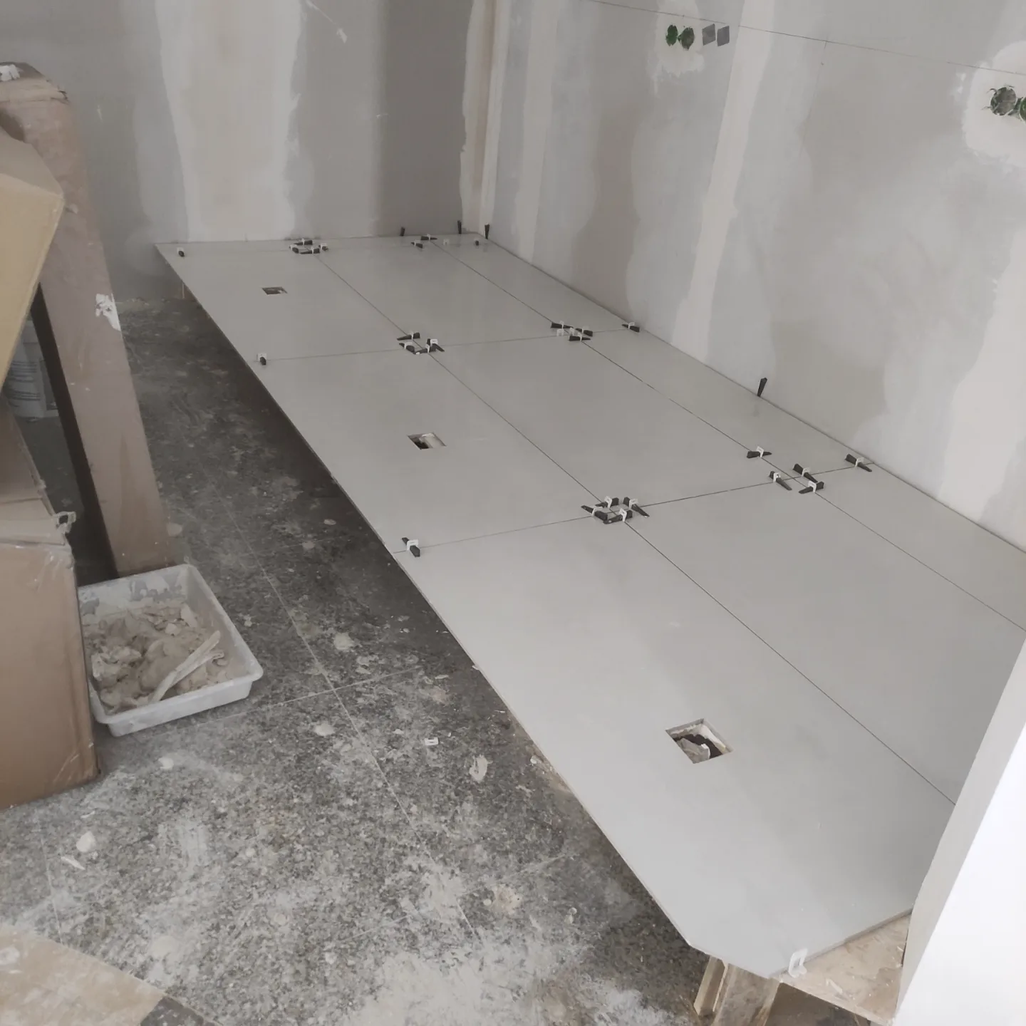 Deccor Remodelação e Reparação - Almada - Concrete Flooring Installation