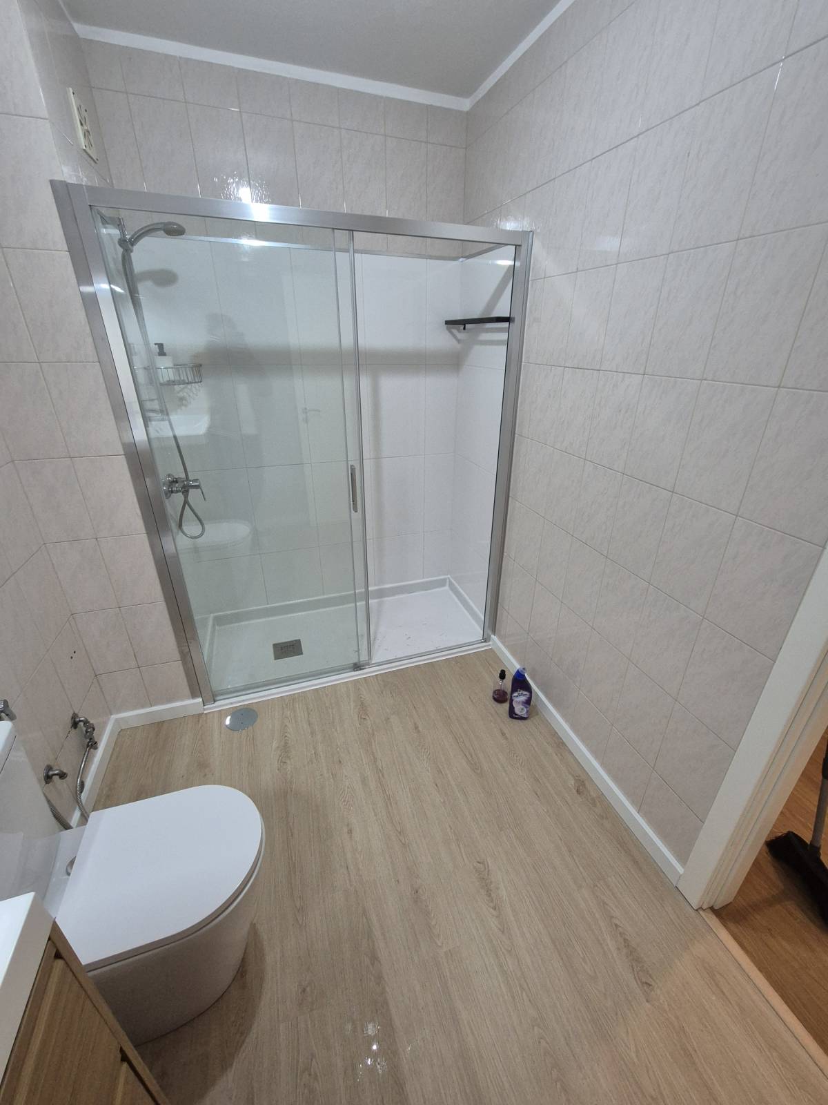 Sistema construção e manutenção - Gondomar - Instalación, reparación o eliminación de revestimientos