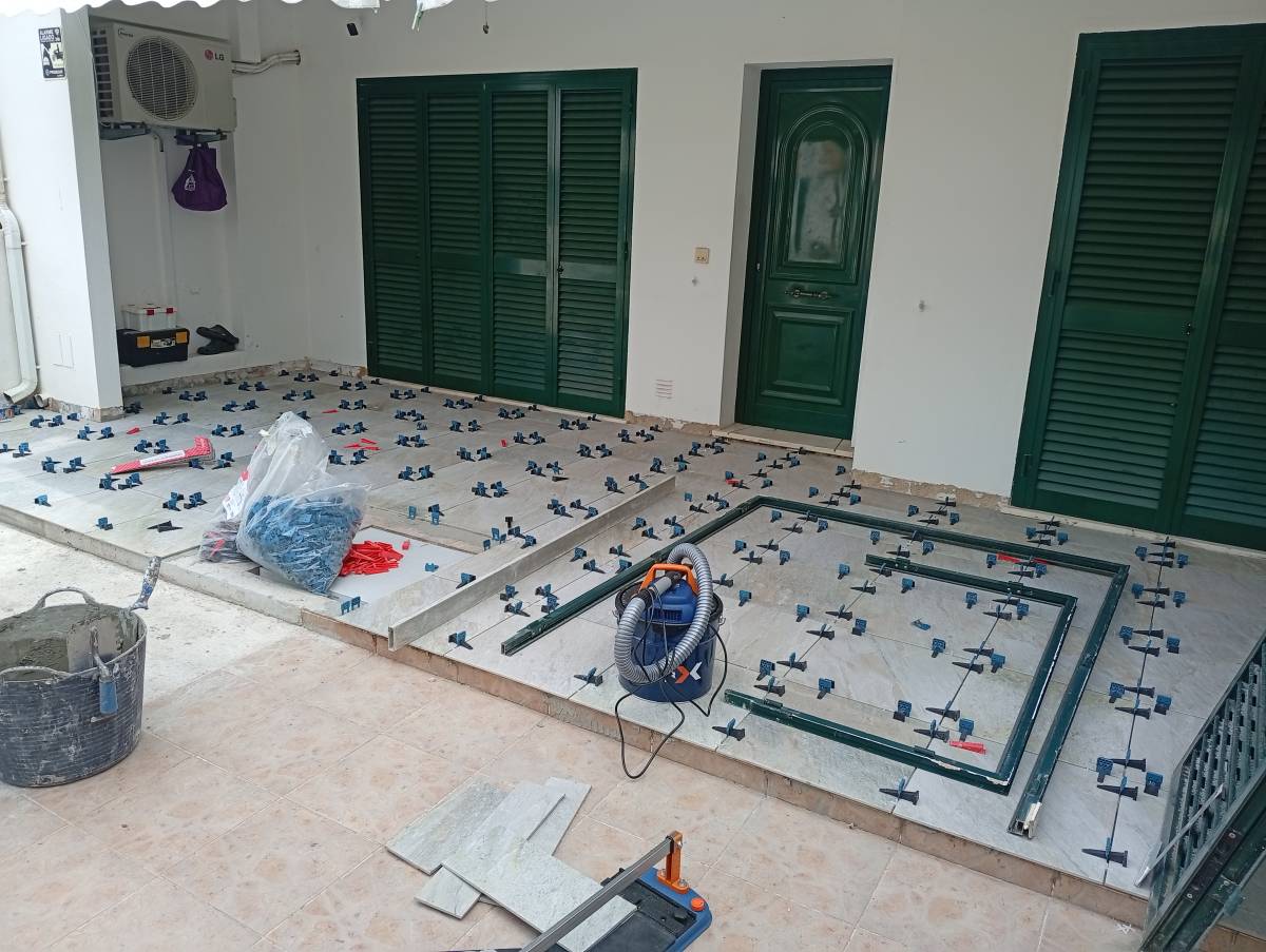 Rafael gonzaga souza - Albufeira - Roof Installation or Replacement