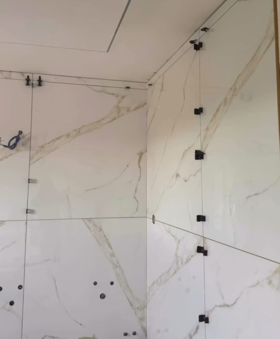 Anjos Assertivos Lda - Loures - Kitchen Remodel