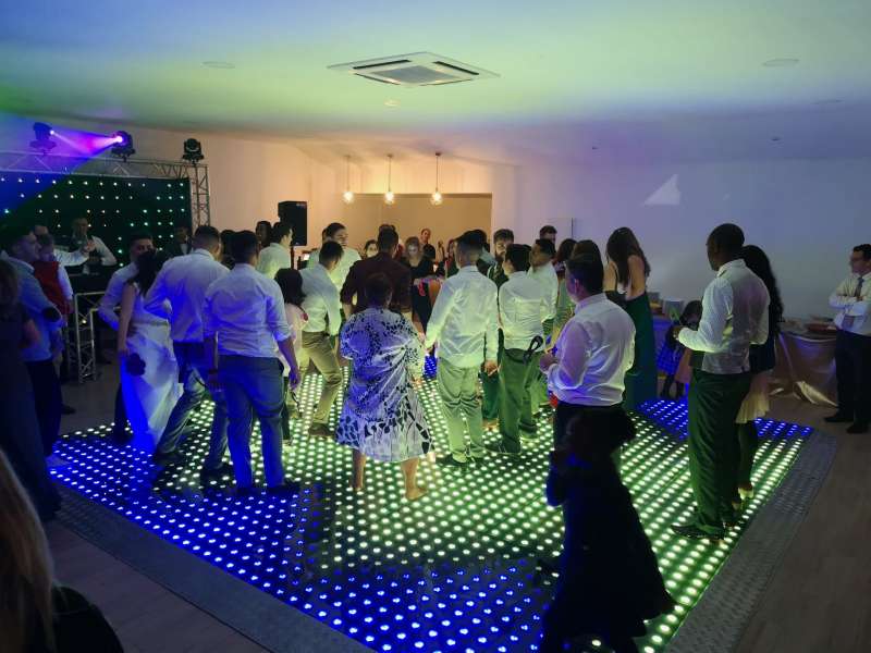 Floorsensation - Setúbal - Aluguer de Equipamento de Iluminação para Eventos