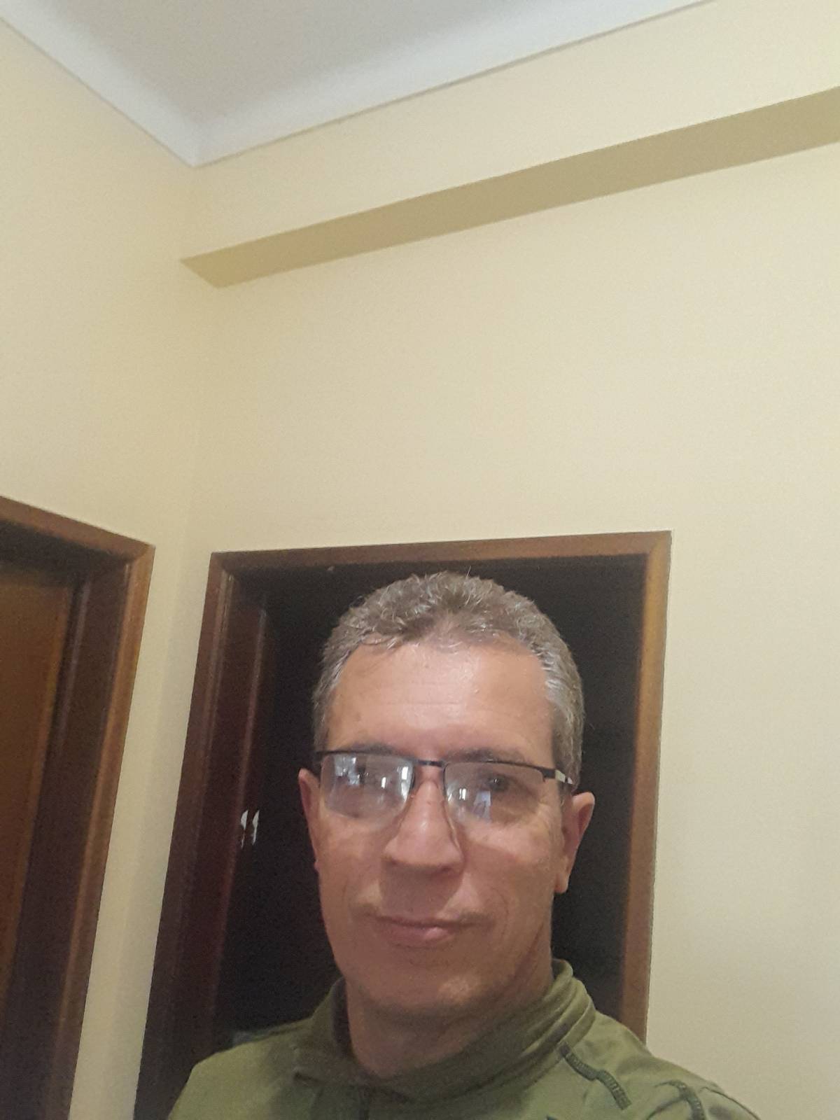 Rodolfo Moura. Pinturas em geral - Barreiro - Calafetagem