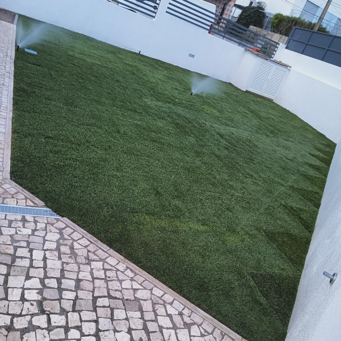 Fabio - Seixal - Lawn Mowing and Trimming