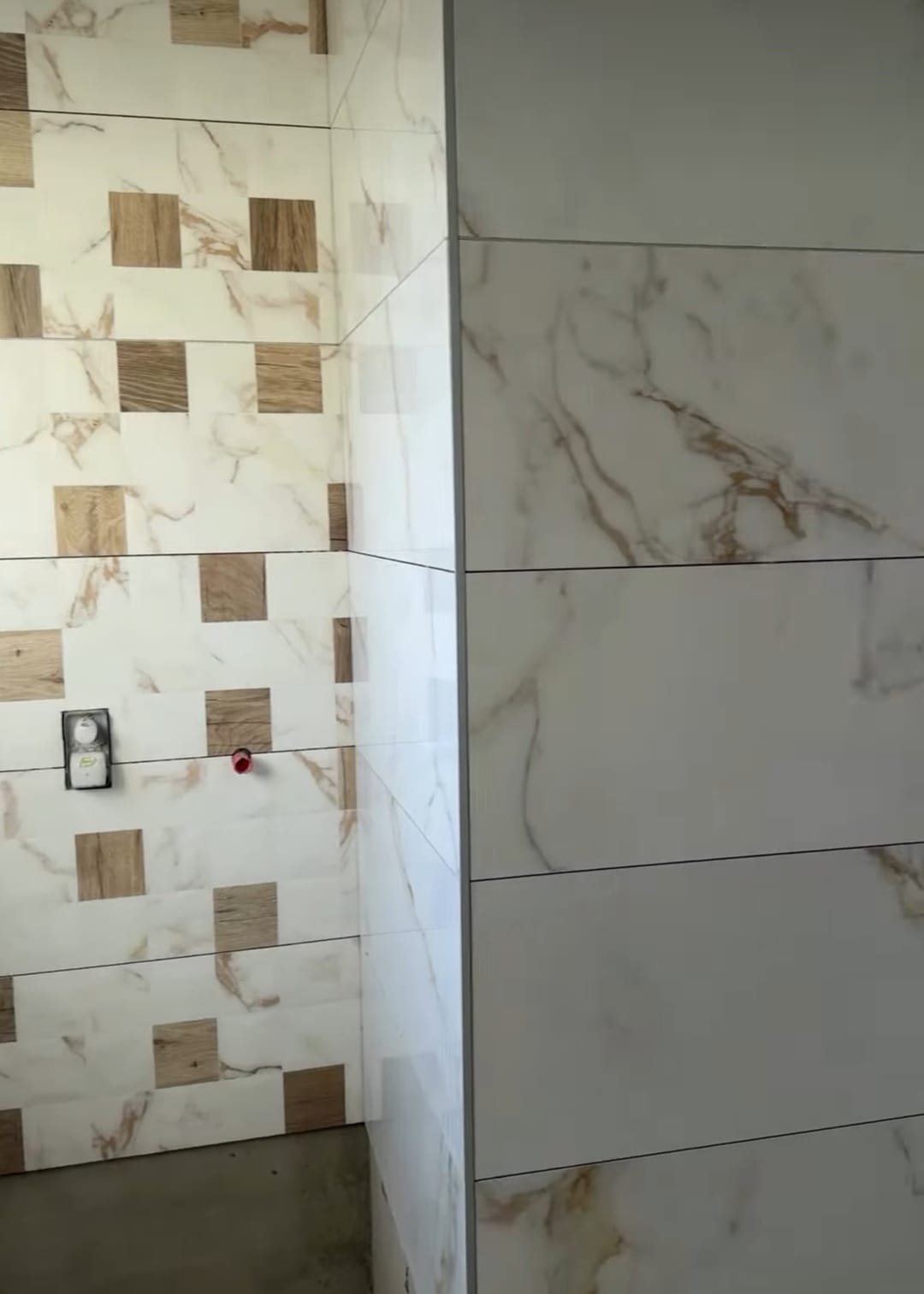 Anjos Assertivos Lda - Loures - Stone or Tile Flooring Installation