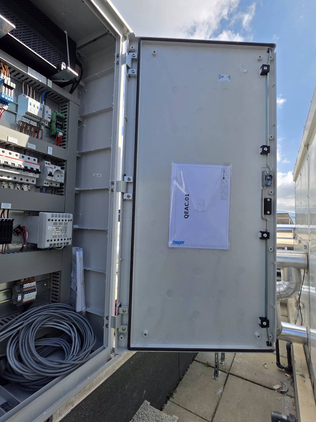 Mateus Jesus - Braga - Switch and Outlet Repair