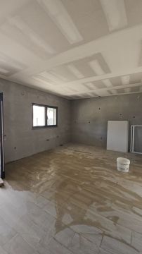 Nítido e Positivo Unipessoal - Sintra - Tapeten entfernen