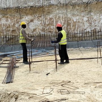 VERONI CONSTRUÇÃO & LSF - Lisboa - Innenwand einbauen