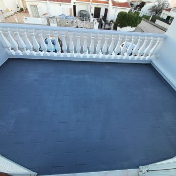 DCP - Valença - Instalación de suelos de baldosas o piedras
