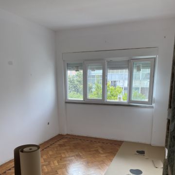 SS PINTURAS - Almada - Trockenbau und Aufhängen von Trockenbauwänden
