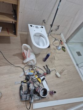 Sistema construção e manutenção - Gondomar - Reparación y texturización de placas de pladur