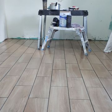English Speaking - Handyman Services - Paços de Ferreira - Kunstrasen verlegen