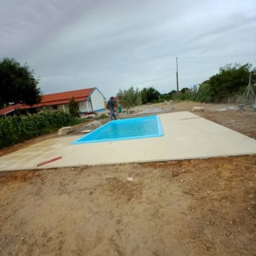 Notorious remodelaçoes - Alcobaça - Innenwand einbauen