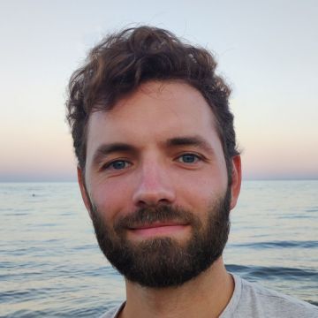 Stas Prozorov - Braga - Empresas de Mudanças